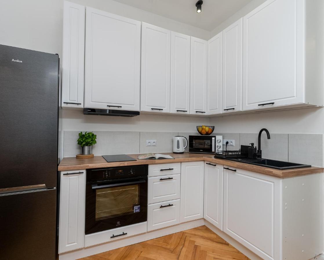 Charming Aparments In Perfect Location Apartment Krakow Ngoại thất bức ảnh